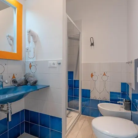 Pesce Palla Konukevi 3*